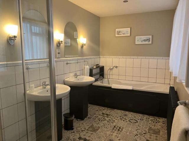 Albert Cottage Hotel East Cowes Bagian luar foto